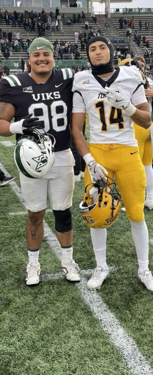 Just a couple Cowboys living their dreams. 🤠🤠