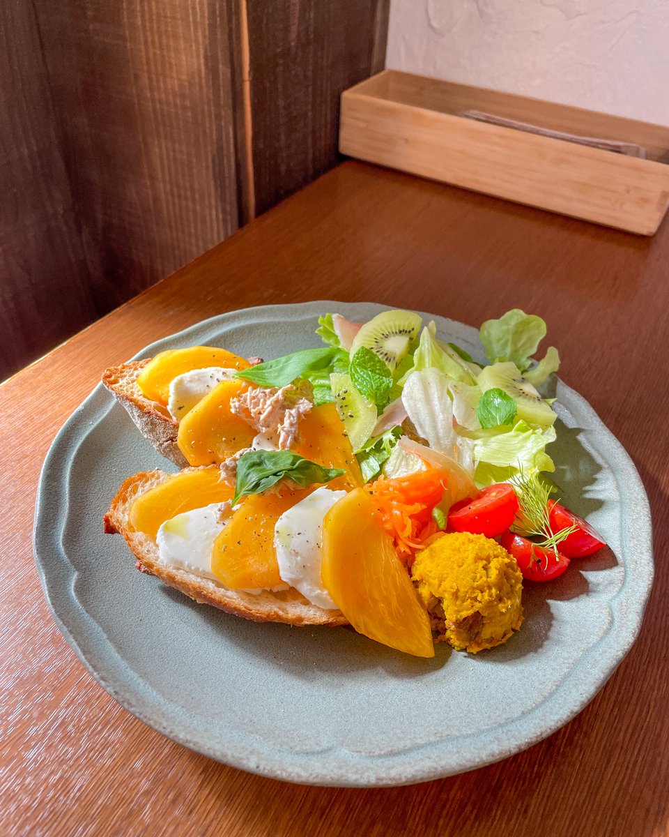 dtplanaria's tweet photo. 朝8時からやっているカフェ

#LUPICOFFEE  #ルピコーヒー #上野カフェ #したぷらぐらむ https://t.co/gy9bZIlPX8
