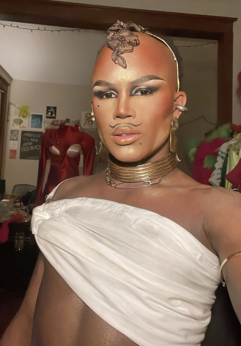 OMWWWWW link.dice.fm/XNrHgr30oOb?sh…