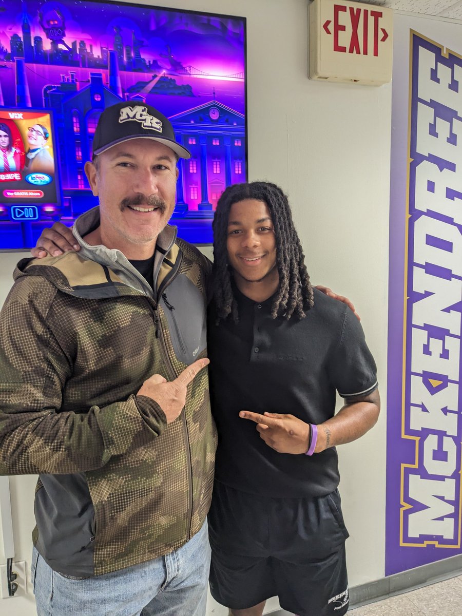 So glad to have met Eddie Clark today. This young man broke my single game rushing record &amp; I'm glad it was him! Hope he breaks it a few more times! 
Go McK
<a href="/Mckendree_FB/">McKendree Football</a>