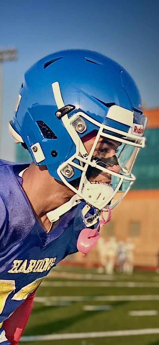 Mid Season Junior Year Highlights 
hudl.com/v/2Qiz2L