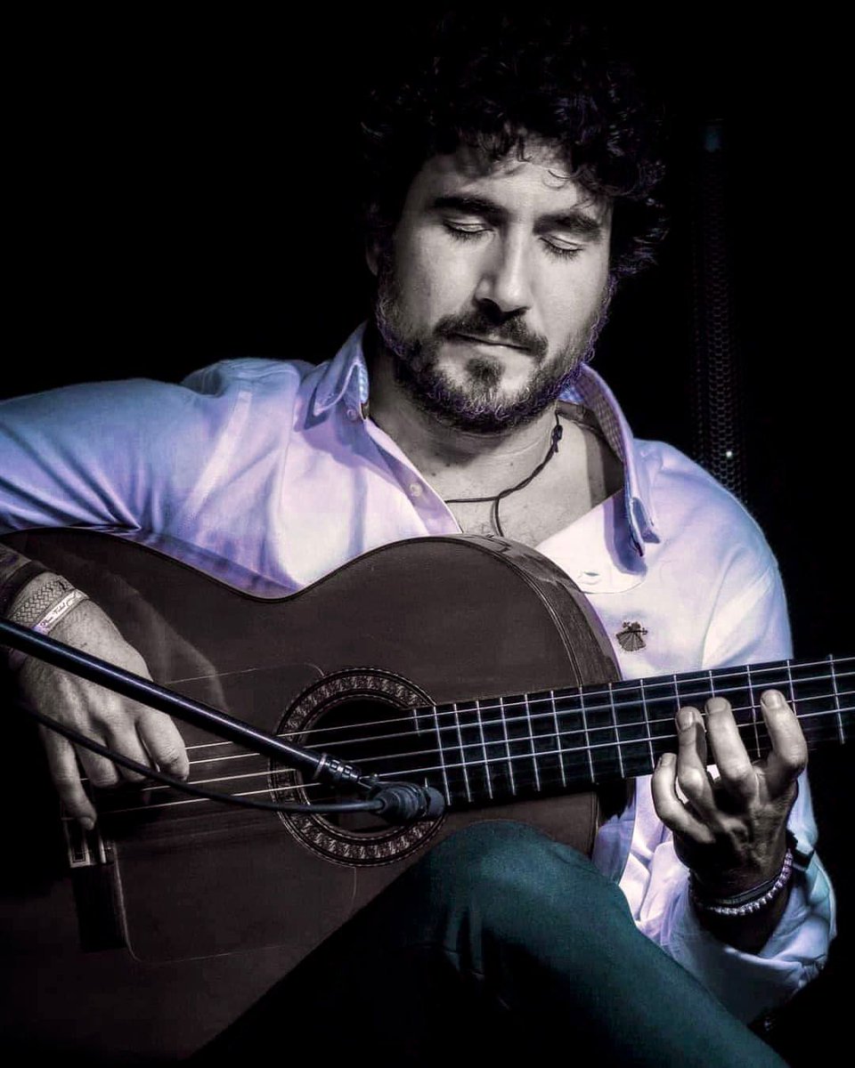 📢 ¡Día del Flamenco en el Conservatorio de Sanlúcar!
Este 13 de noviembre a las 17:00 h, ven a disfrutar de la charla-demostración del gran guitarrista sanluqueño Paco Vidal. ¡Entrada libre! 🎶💃 #DíaDelFlamenco
<a href="/EducaAnd/">Consejería Desarrollo Educativo y FP</a>
<a href="/AytoSanlucar/">Ayuntamiento de Sanlúcar de Barrameda</a>