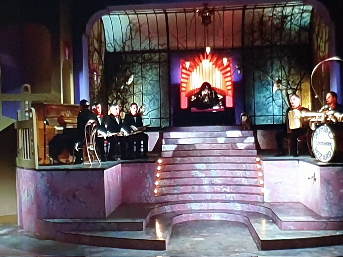 tigerlilylondon's tweet image. BLACKPOOOOOL! 🕺💃🕺💃 #DrPhibes #Svengoolie