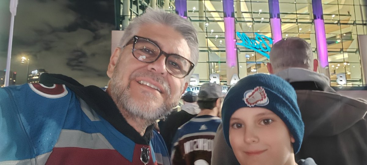 oz_teamleon's tweet photo. #GoAvsGo https://t.co/0BvGIr4vln