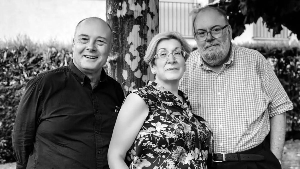 Ep! El premi és 1000 Phi euros (1618 €) i un diploma! 

 ↗️La <a href="/Feemcat/">Feemcat</a> convocarà el premi Alsina-Aubanell-Burgués anualment 
▶️Data màxima de presentació serà el 12 de maig  de cada  any
📌Ja us podeu presentar a la primera edició del premi!

feemcat.org/premi-alsina-a…