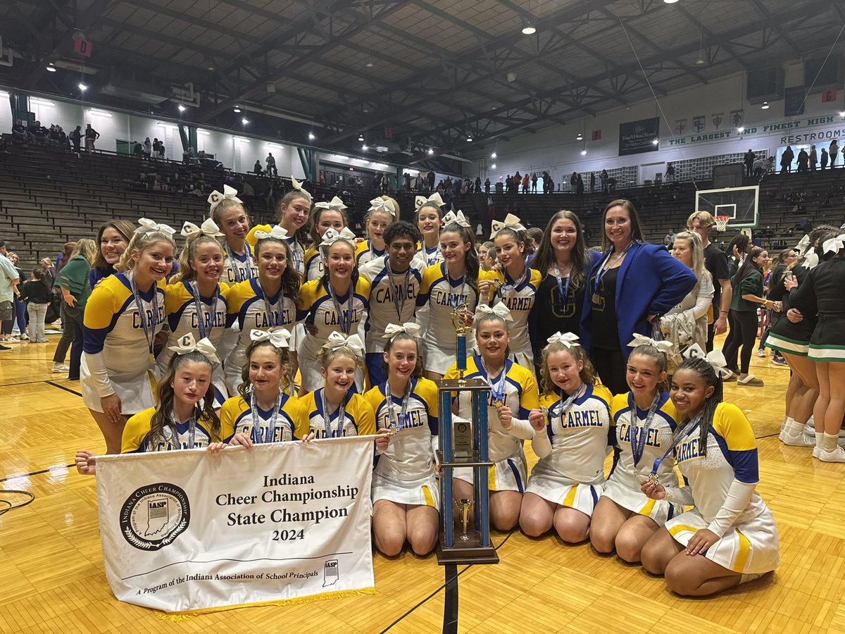 carmelathletics's tweet photo. Greyhounds win the Coed Division Cheerleading State Championship! https://t.co/VHSwnaUkIe