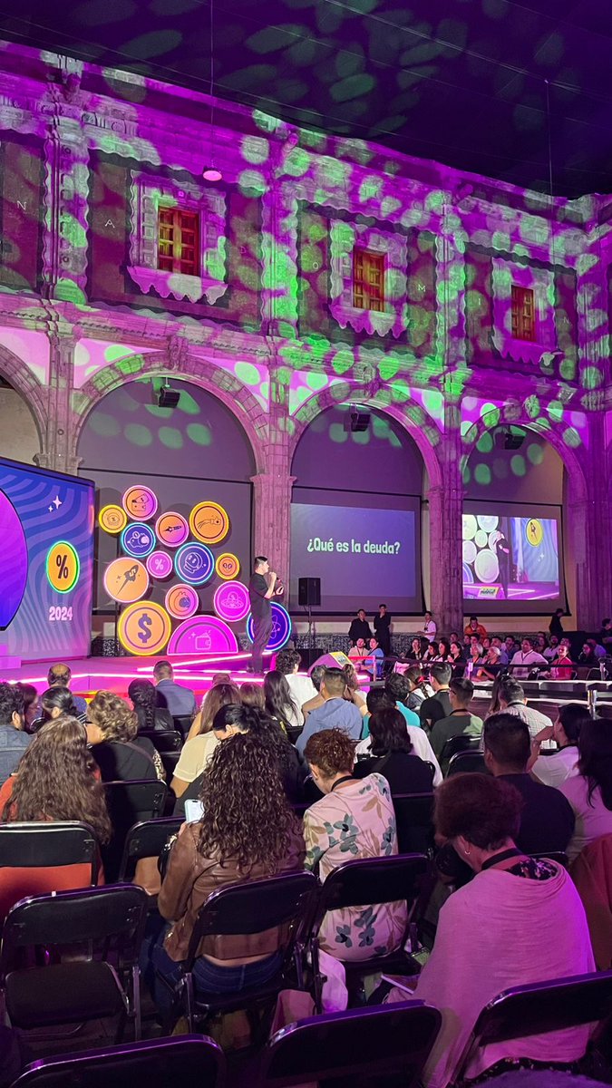 MoneyfestMx's tweet photo. @Andresgarzam en nuestra Sexta Conferecia del día. 

#MoneyFest2024 https://t.co/878qCXX418