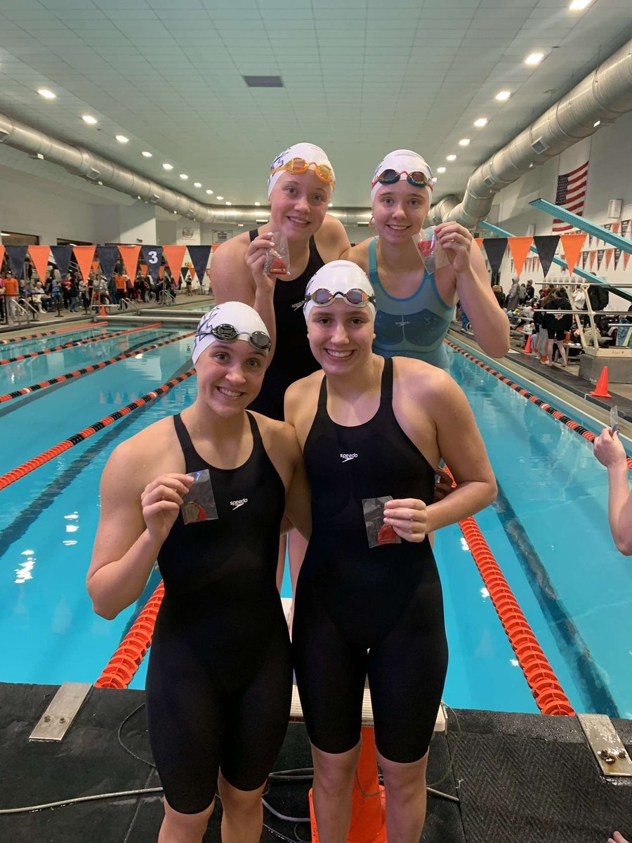 skatherine1408's tweet photo. wrapping up the st charles east sectional π WITH YOUR STATE QUALIFIERS IN THE 400 FREESTYLE RELAY - EMERY LARSEN, JENNA BILUT, CLAIRE CONKLIN, AND AUDREY LINDSTROM. AMAZING MEET WILDCATS πΎπ₯ #speedyfast #bulletsnation @AcademyBullets https://t.co/l6VKkmBbTb