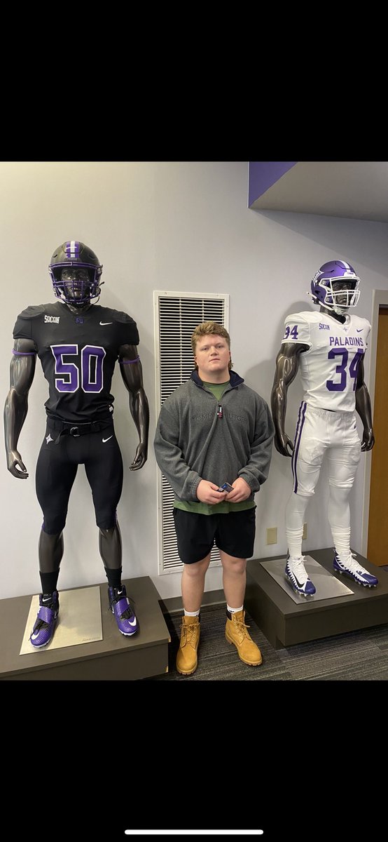 HaydenTully57's tweet image. Blessed. Had a great time today visiting Furman university. Thanks @CoachKLewDL.
@CoachCutch 
#CallGod