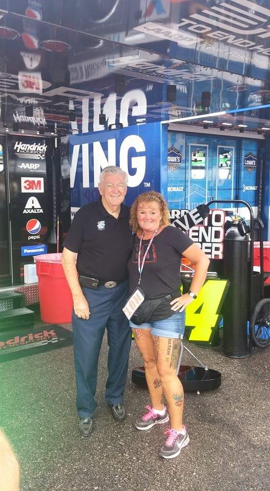 nascar girl tweet media