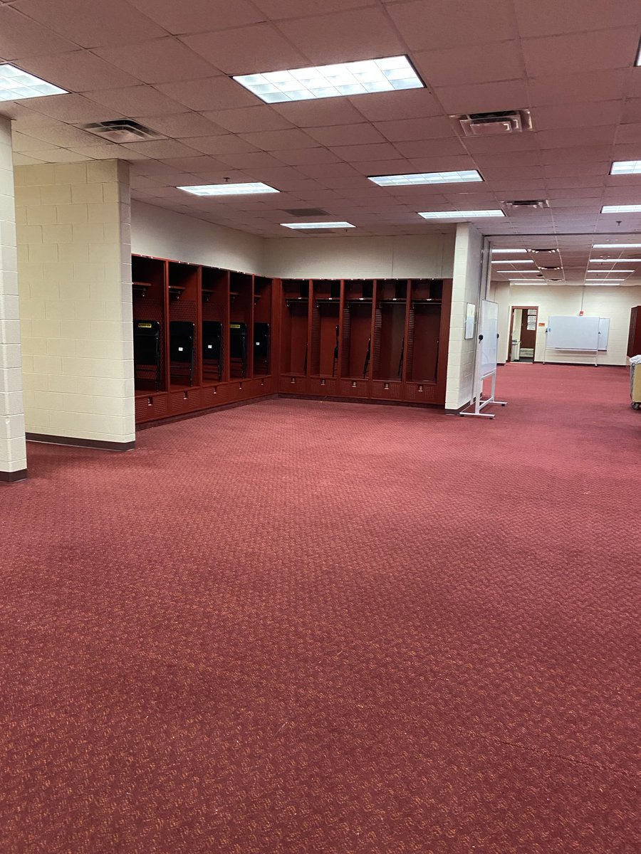 Thank you Clemson for leaving the locker room clean.