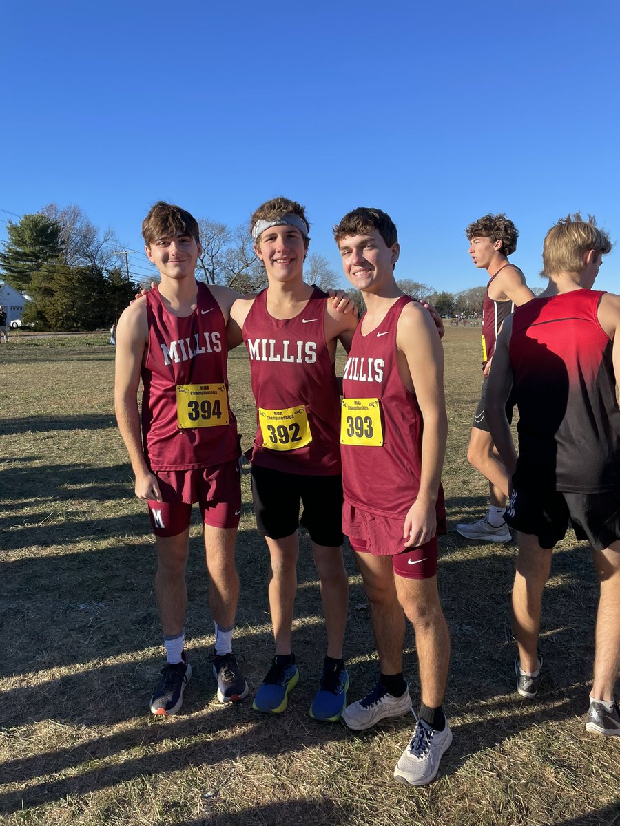 Millis HS Cross Country tweet media