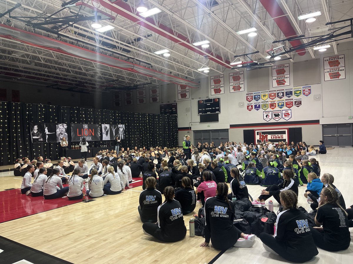 And now for awards for our Poms Lineage Event! What a fantastic day for our elementary, Middle &amp; high schools that participated and also a few colleges! So talented!! ⁦<a href="/LinnMarPoms/">Linn-Mar Poms</a>⁩