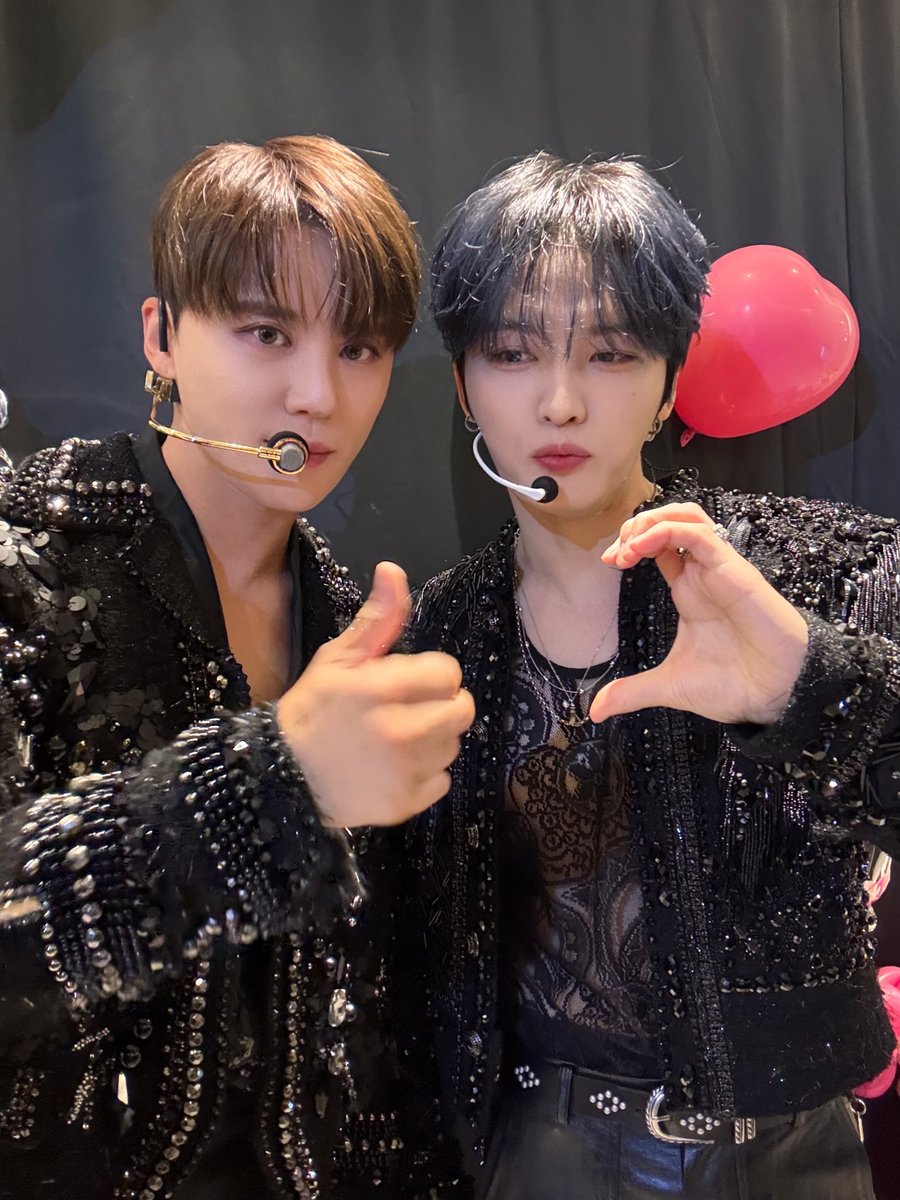 JX_identity's tweet image. 헤어지자고?
오늘 JX 서울 콘서트 마지막 날인데?

이제야 너를 위해 내가 살아있다는 걸 느꼈어🔥

JX 2024 CONCERT &amp;lt;IDENTITY&amp;gt; in Seoul 
🌐 2024.11.10 (Sun.) 5PM Day 3
📍 KSPO DOME

#JX_IDENTITY #제이엑스 
#XIA #Jaejoong #김재중 #김준수 
#Kimjaejoong #KimJunsu #ジェジュン #ジュンス