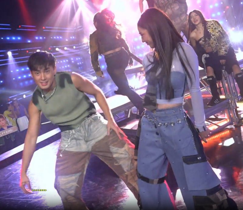 eclipwzets's tweet image. Ang tinginan talaga ackk huhu

JMFYANG ON ASAPnLAGUNA