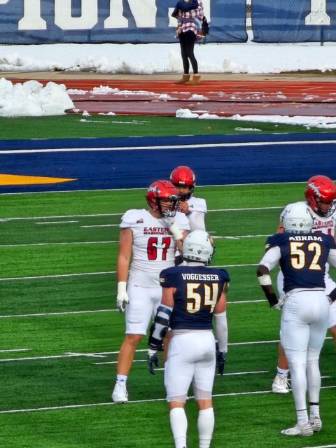 Angus Reid tweet media