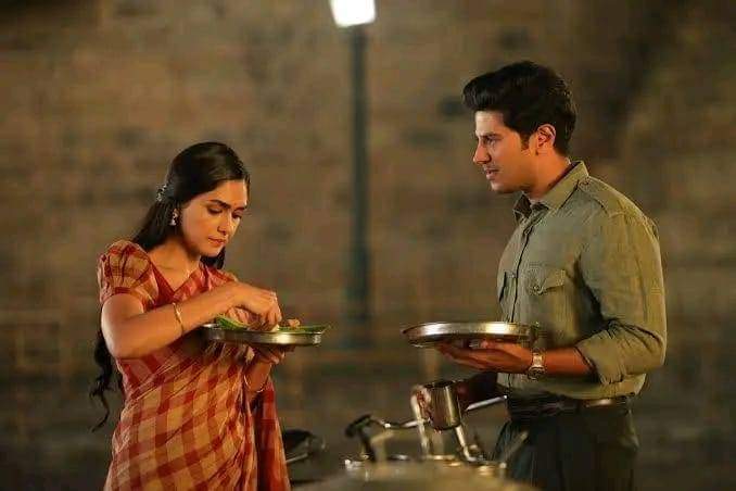 पसंदीदा स्त्री का नसीब बन जाना,
पुरषों के प्रेम की पूरी कमाई है..❤️🌻