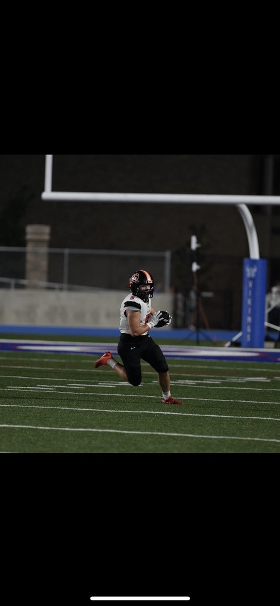 Thank you, Grafton football 🧡🖤 onto the next chapter 🐈<a href="/Coach_JNorris/">Coach Norris</a> <a href="/NMU_CoachRich/">Shane Richardson</a>