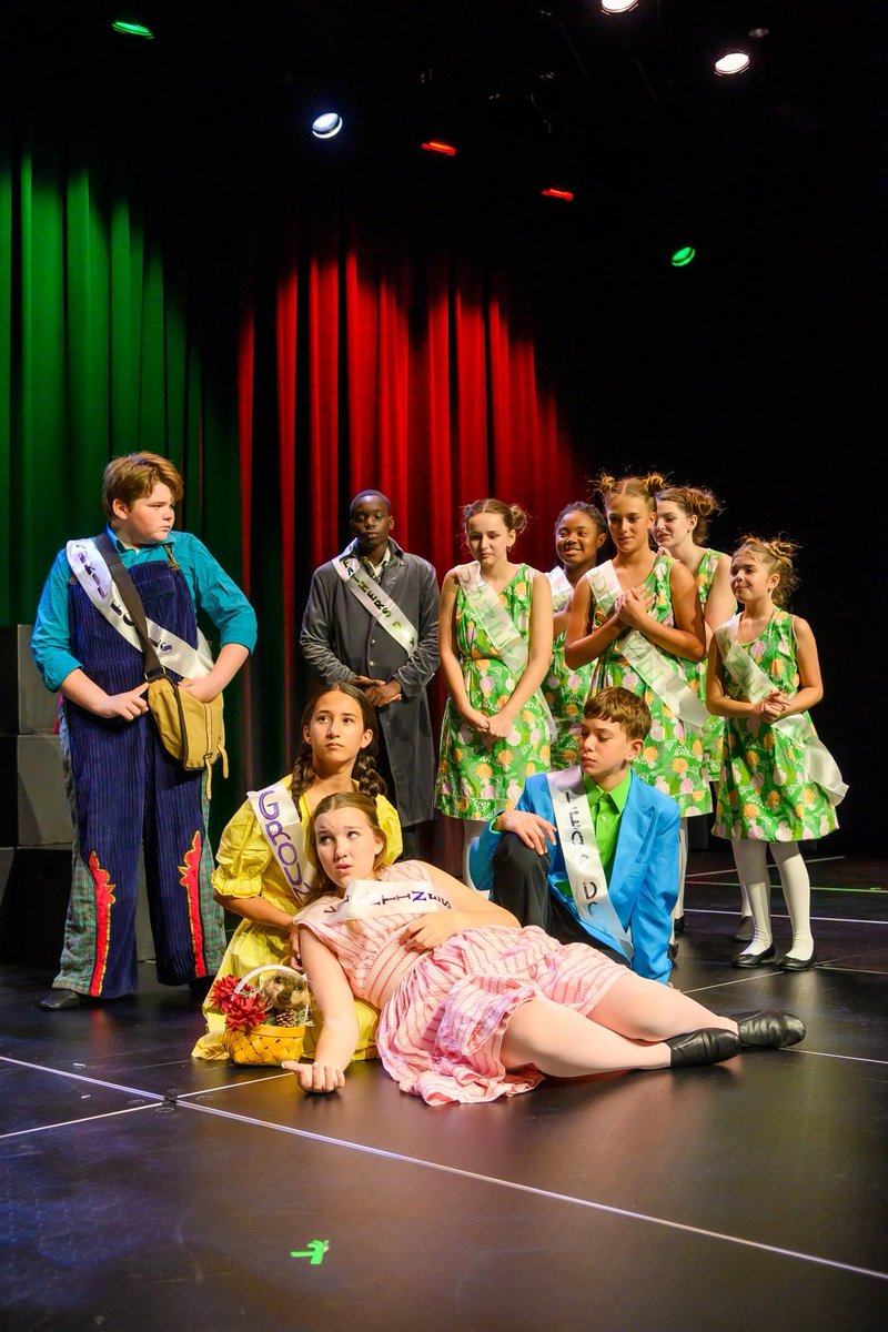Tim_Dix's tweet photo. So proud of Emma Grace and the incredible job she did as a Junette in TFA’s One Act. Love her using her gifts and talent on the stage. Keep shining bright baby girl! https://t.co/hIFxnhD3eT