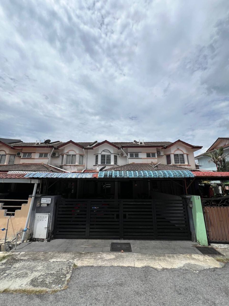 BeliaHartanah's tweet photo. Hai Geng, Kepada yg mencari rumah yg cantik dan below market value di Kajang, haaa ada ni https://t.co/PeuSEOgKEW
