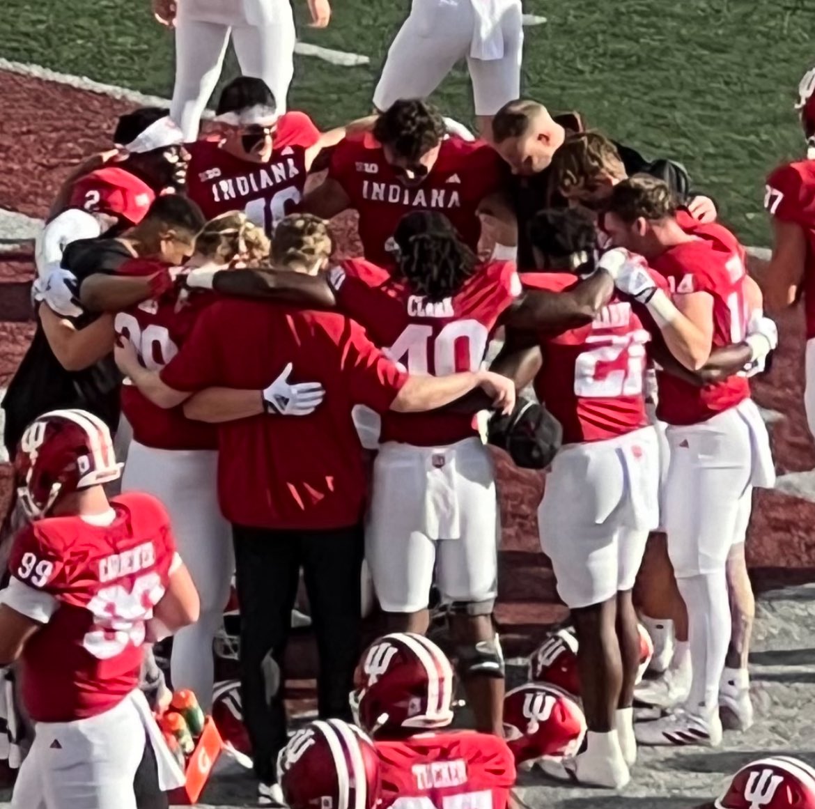 Bryant Haines (@coach_bhaines) on Twitter photo Faith & family first. #LBC Faith & family first. #LBC