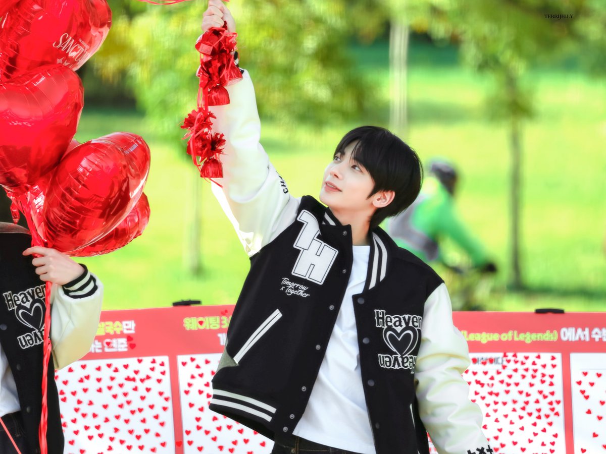 TerryJelly_0205's tweet photo. 241108

#태현 #TAEHYUN #テヒョン
#투모로우바이투게더
#TXT #TOMORROW_X_TOGETHER https://t.co/fgawsjKisM