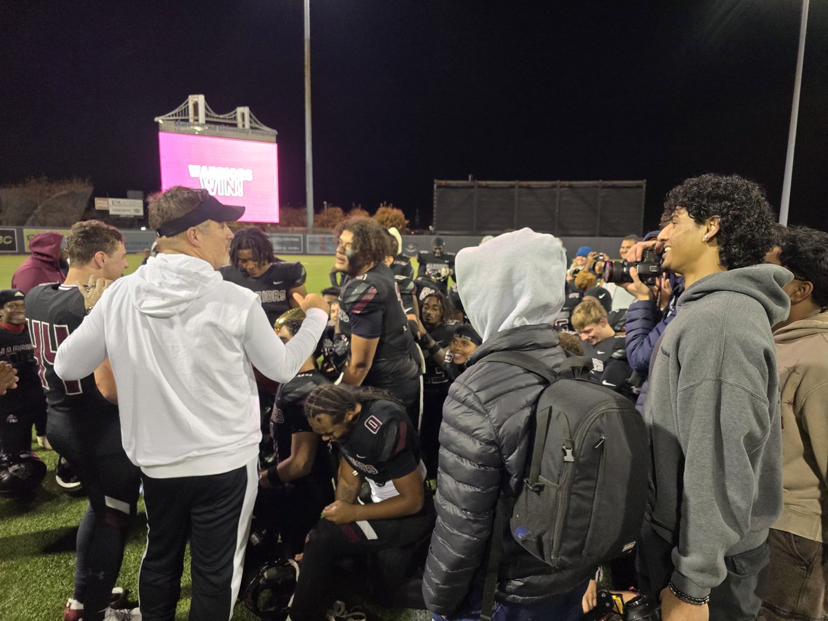 Doc Palton (@docpalton) on Twitter photo Huge congrats to the undefeated <a href="/CurtisR450/">Curtis High School</a> on their BIG win against <a href="/TottenvilleFbal/">Tottenville Football</a> in the Battle of the Borough <a href="/FerryHawks/">SI FerryHawks</a> stadium tonight. Both amazing teams with great football programs and principals! Let's bring home the championship! <a href="/CSD31SI/">CSD31StatenIsland</a> Huge congrats to the undefeated <a href="/CurtisR450/">Curtis High School</a> on their BIG win against <a href="/TottenvilleFbal/">Tottenville Football</a> in the Battle of the Borough <a href="/FerryHawks/">SI FerryHawks</a> stadium tonight. Both amazing teams with great football programs and principals! Let's bring home the championship! <a href="/CSD31SI/">CSD31StatenIsland</a>