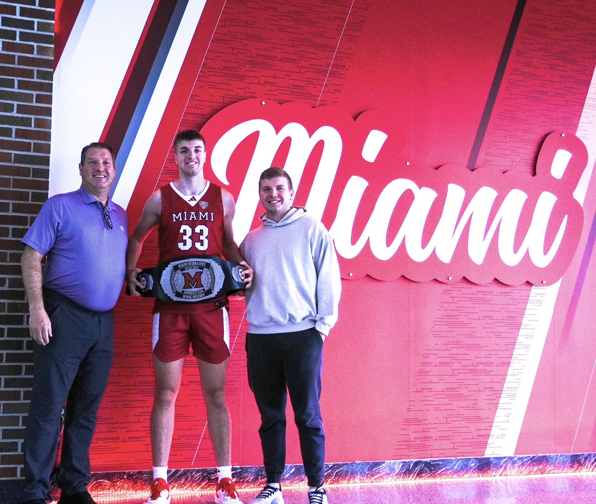 Jake Broeske (@jake_broeske) on Twitter photo I had a great visit today at <a href="/MiamiOH_BBall/">Miami Men’s Basketball</a> Thank you to <a href="/CRichyRich23/">Carl Richburg</a> and the rest of the staff for the great experience! I had a great visit today at <a href="/MiamiOH_BBall/">Miami Men’s Basketball</a> Thank you to <a href="/CRichyRich23/">Carl Richburg</a> and the rest of the staff for the great experience!
