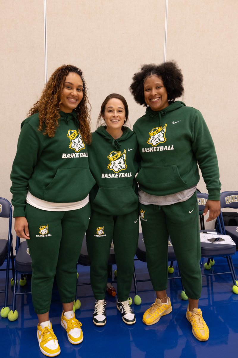 So happy for <a href="/LMCBobcatsWBB/">Lees-McRae Women’s Basketball</a> and Coach G and her players and staff for getting the big W today!!