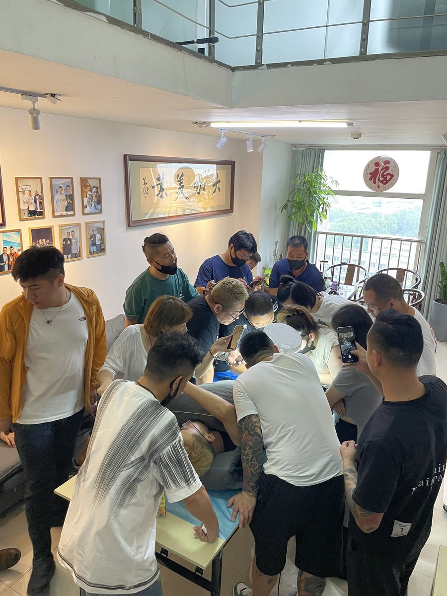 w15191700567's tweet photo. 实体培训  学习的不止技术 还有人脉  掌握的不止技术 还有资源  准备学习入珠的朋友考虑下 微信W15191700567 https://t.co/0YAtDX53FJ