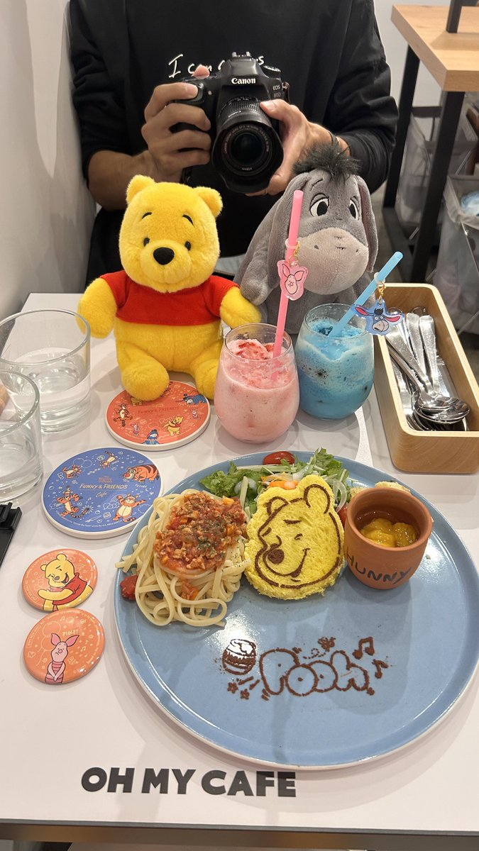 0819Rs's tweet photo. 🐻🍯

#OHMYCAFE  #くまのプーさん https://t.co/9nEd2E9Xqr