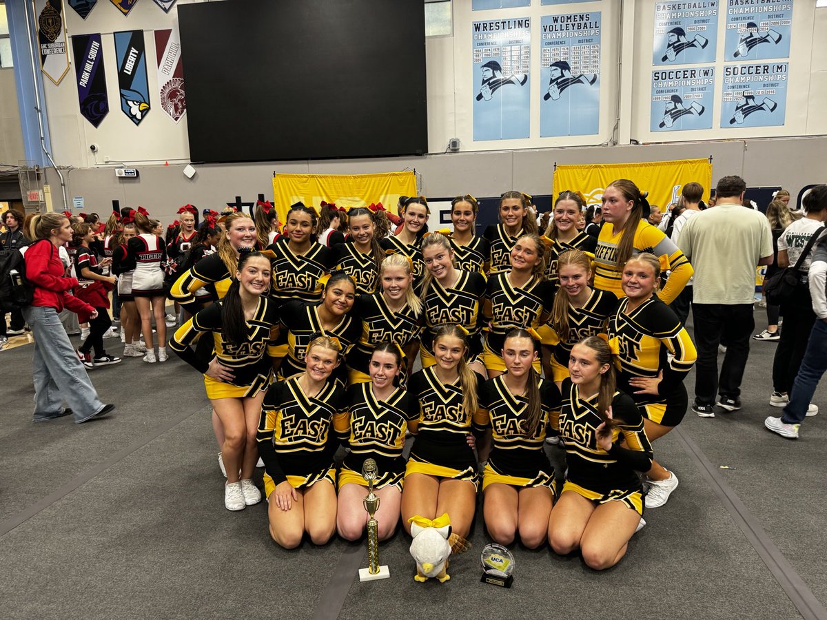 Your Griffin Cheer team had a day in Kansas City for their Regional Competition! The Griffins take 2nd place in both of their routines and qualify for Nationals! 

#GoGriffs