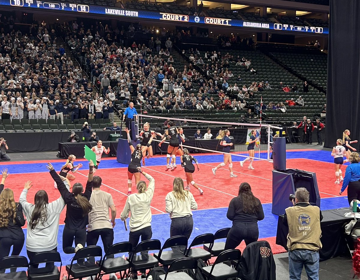 Mrs. Johnson tweet media