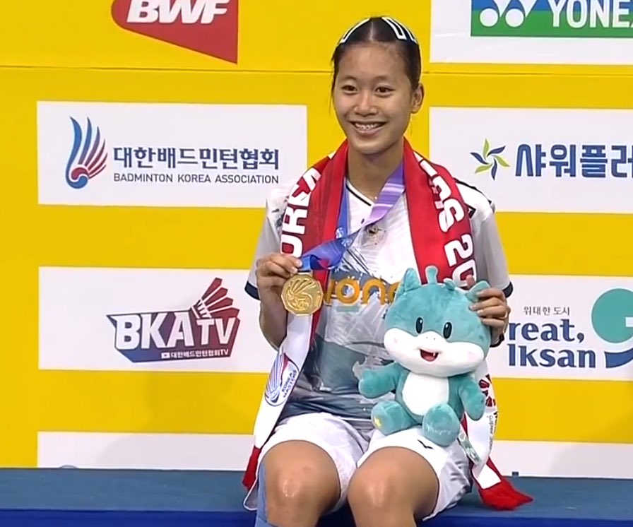 BadmintonTalk's tweet photo. #KoreaMasters2024 - Women’s Singles

🥇Putri Kusuma Wardani (INA)
🥈Han Qianxi (CHN)

Congratulations to both players! https://t.co/BhlhB2a9ha