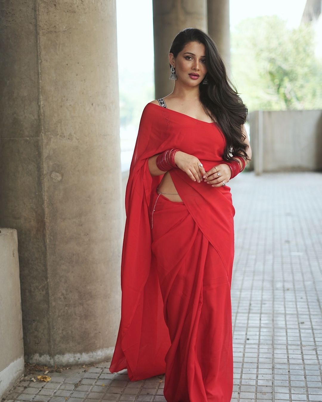 Gb_pglBbAAA5aVG?format=jpg&name=large