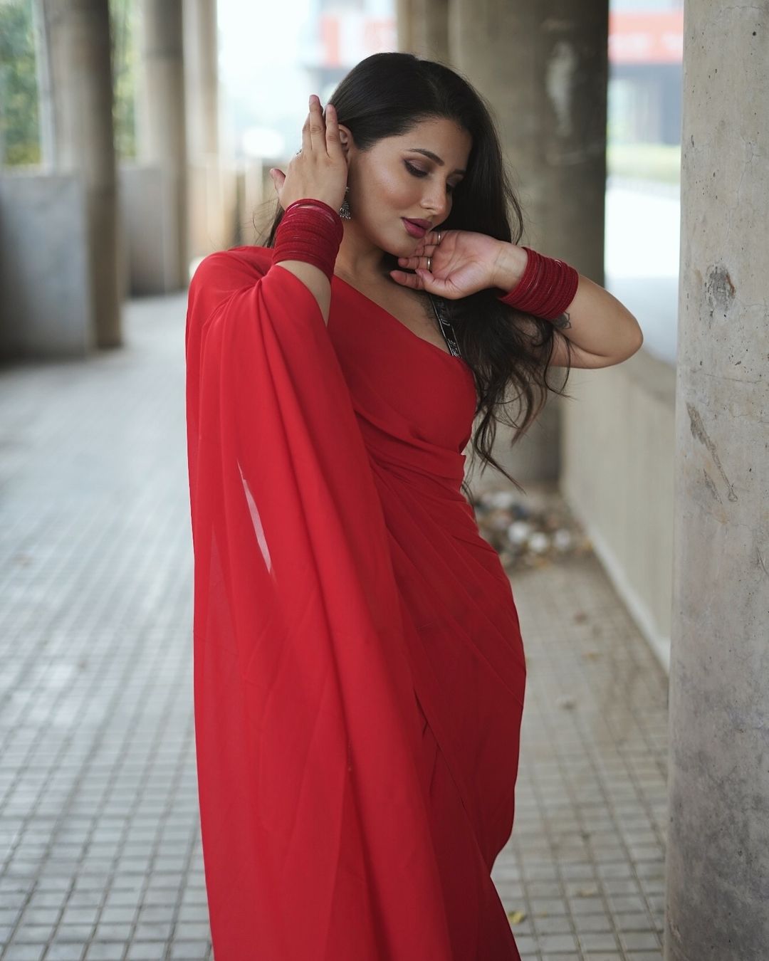 Gb_pgmpaAAA9GOX?format=jpg&name=large