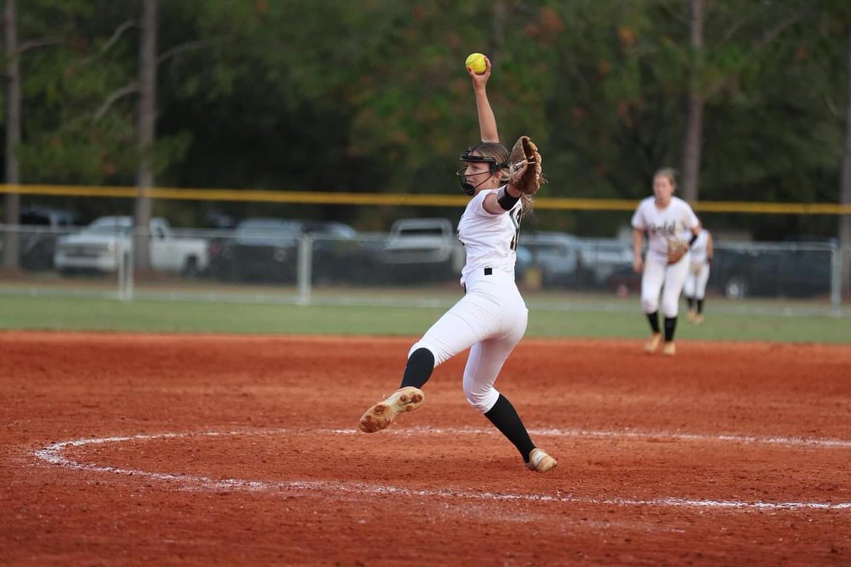 APBrogdonBranch's tweet photo. We had a great showing today at the Southern Elite Showcase. Thank you to all of the college coaches that watched us play. Bracket play starts tomorrow at 9:25! @AP_softball_ https://t.co/ZJxkQNW8PT