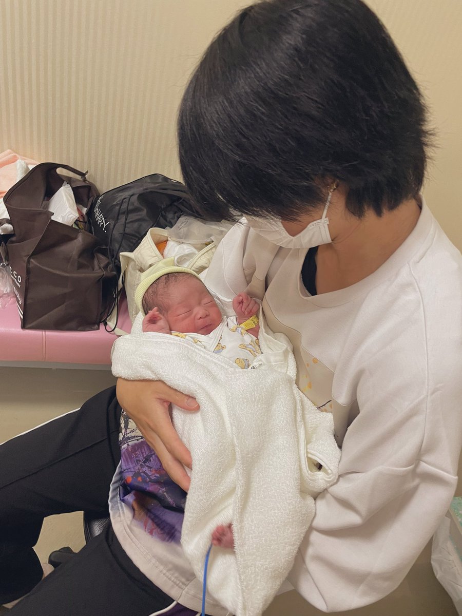 ym_mh64's tweet photo. 実は11月2日に息子が産まれました。 https://t.co/vnFC7zBo9S