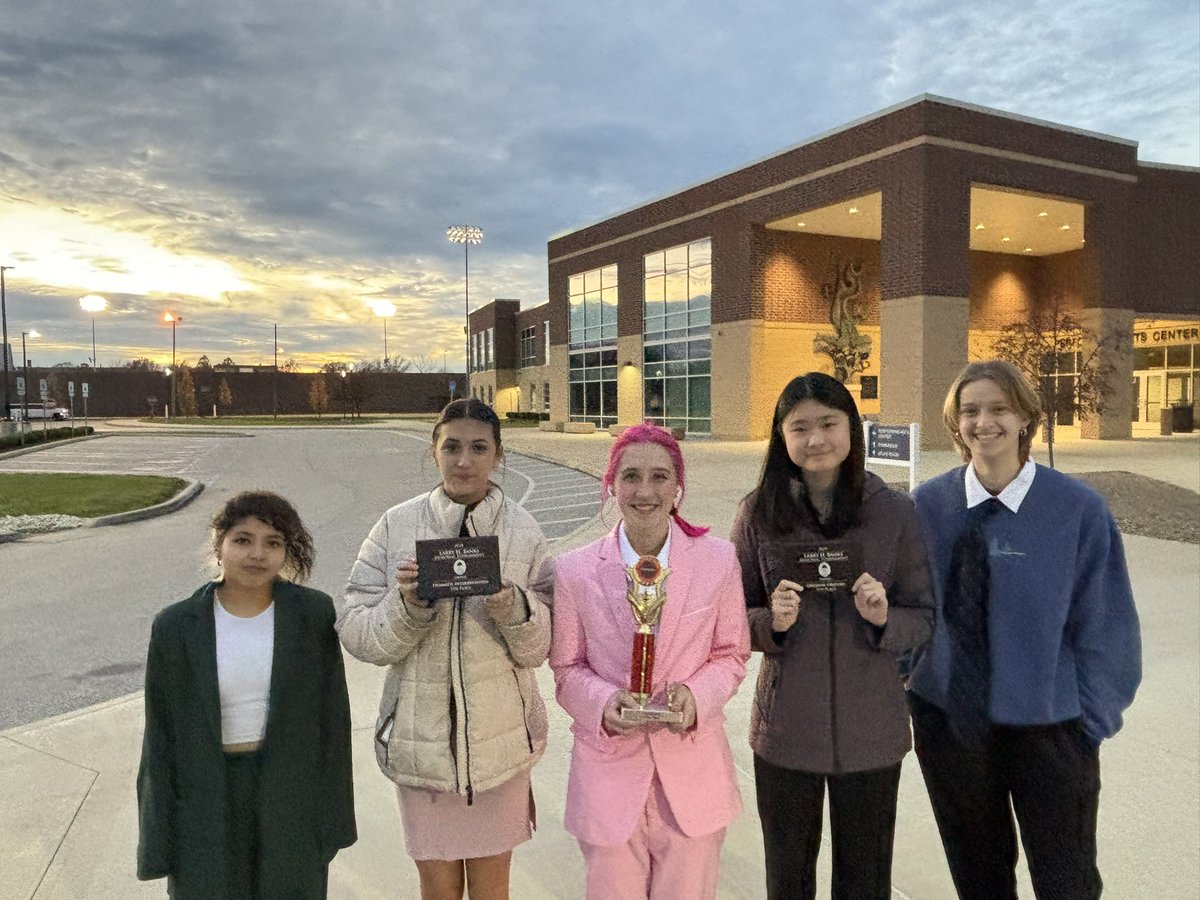 BereaMidpark4n6's tweet image. The team travels to Akron District next week for our first visit to Copley High School. Let’s have a great week of practice, in the meantime! #BeTitansTogether #KeepImproving #GoTitans