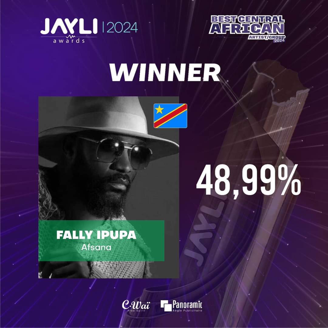 histoiremarche's tweet photo. 🏆 Another one !
Aux Jayli Awards 2024, @fallyipupa01 a remporté le trophée de :
- Meilleur Artiste de l'Afrique Centrale.
#FallyIpupa #Trophées #Divunga #Recordman https://t.co/ceJniGBoAz