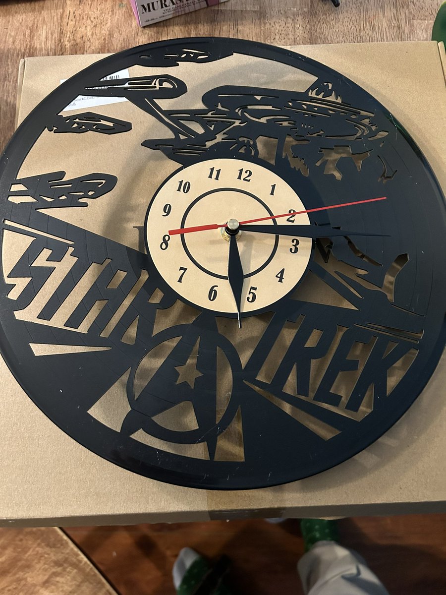 Gina Wells tweet media