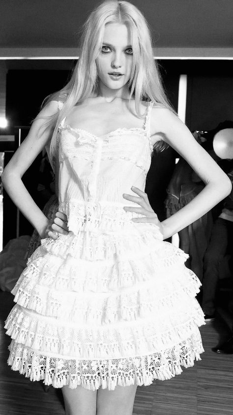 Lovesstruggling's tweet photo. *ੈ✩‧₊˚༺☆༻*ੈ✩‧₊˚
⋆⭒˚.⋆ Thinspo thread for edtwt! (tried to be inclusive!)
     ♡ + ↻ appreciated .ᐟ

 ⋆⭒˚.⋆ Non Edtwt DNI! 
               
                                  *ੈ✩‧₊˚༺☆༻*ੈ✩‧₊˚ https://t.co/oyyF5bPvgl