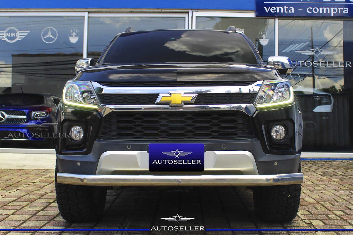 AUTOSELLER2's tweet photo. 🇺🇸CHEVROLET🇺🇸

Nuevo Precio: Q214,990

🚘 Colorado LTZ

✅ Modelo 2022

🏁 Motor 2.8L Turbo Diésel 

✅ Caja Automática 

🏁 Mandos al Timón

✅ Cubre Bumper 

🔵 Bluetooth 

✅ 4X4

🔊 Sonido Envolvente 

✅ Suspensión Levantada 

⚜ Interior Full Cuero 

✅ Pantalla Touch https://t.co/xDNGHuClgt