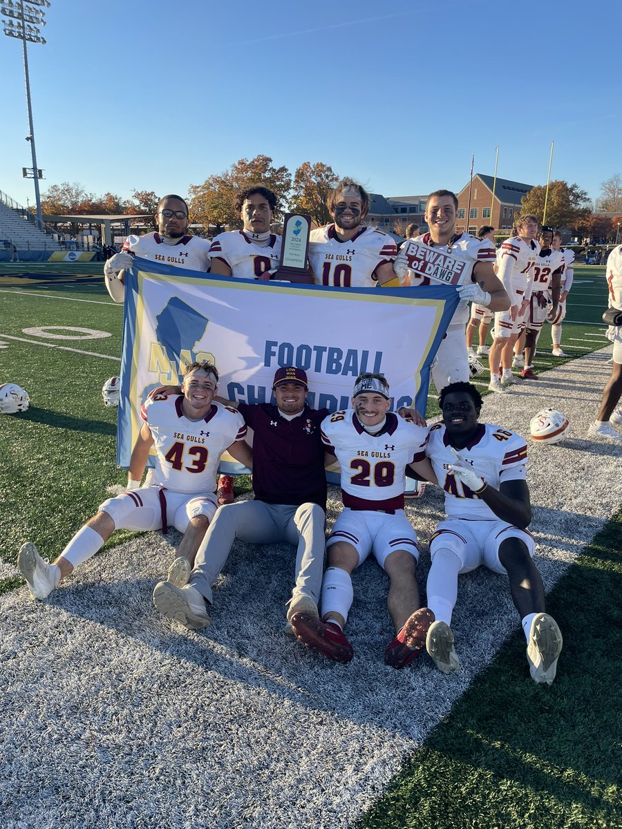 Bull-DAWG of the Week - TCNJ

Sr. Ben Malley

RJr. Carter Sollenberger

NJAC Champs! Full team effort, More work to be done. 

#FIGHT #KMF #GoGulls #GoldPride #DAWGPOUND.