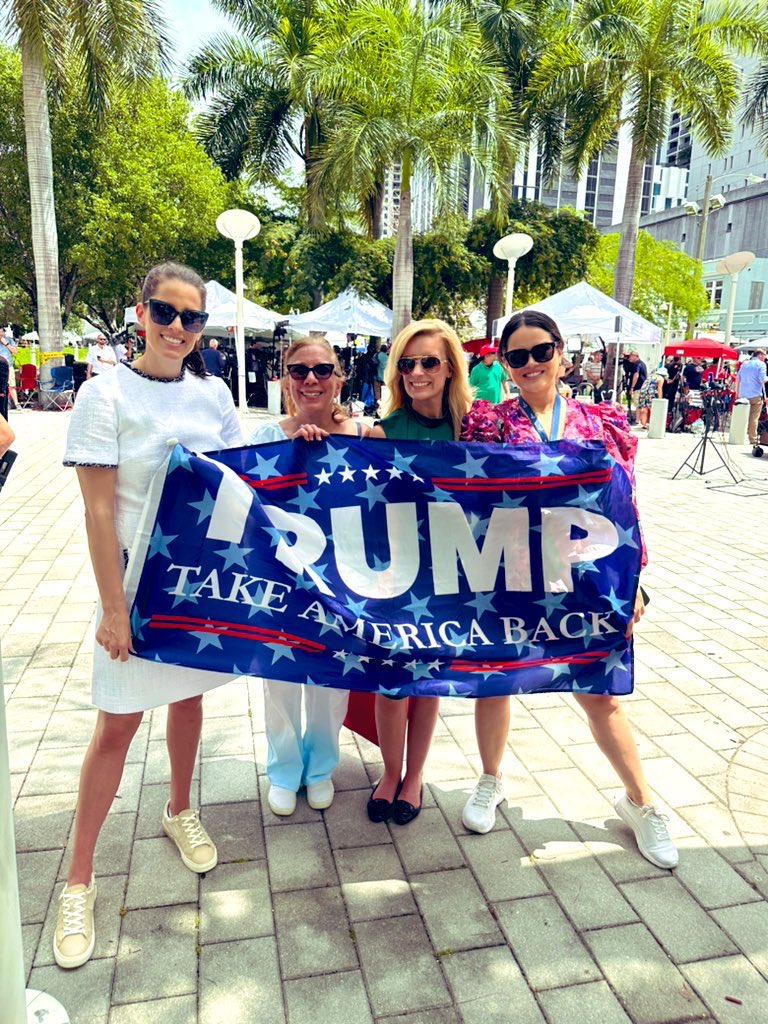 zaida_alicea's tweet photo. @PapiTrumpo We are going to Win Big. Is already DONE 

#MAGA 
#VoteVoteVote 
#FightFightFight 
#FinalBattle
 #VoteForTrumpForPeace 
#TrumpVance2024ToSaveAmerica 
#WomanForTrump 
#TrumpSaveOurPets 
Let’s throw out the trash 🗑️ from DC, from the Dark House https://t.co/9ngXjK07NF