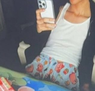 Sirosoyx's tweet photo. Kirby pajamaaaa #rt #gay https://t.co/PIFpIL2vqp