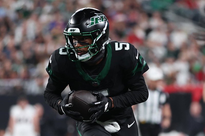 chiefs_outsider's tweet photo. Sounds like the #Chiefs are looking to make moves for Garrett Wilson and Marshon Lattimore. https://t.co/kswClkXIa6