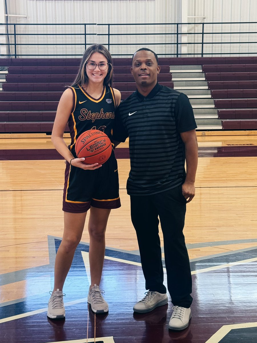 Cadence Meyer (@meyer_cadence) on Twitter photo After a great visit with Coach Bell and Coach Betts yesterday, I am blessed to say that I received an offer to play at Stephen’s College. Thank you for believing in me! Go stars! ⭐️ <a href="/AndreBell111/">Andre Bell</a> <a href="/CoachDBetts/">Daryl Betts</a> <a href="/MissouriPhenom/">Phenom Basketball</a> <a href="/PGHMissouri/">Prep Girls Hoops Missouri</a> After a great visit with Coach Bell and Coach Betts yesterday, I am blessed to say that I received an offer to play at Stephen’s College. Thank you for believing in me! Go stars! ⭐️ <a href="/AndreBell111/">Andre Bell</a> <a href="/CoachDBetts/">Daryl Betts</a> <a href="/MissouriPhenom/">Phenom Basketball</a> <a href="/PGHMissouri/">Prep Girls Hoops Missouri</a>