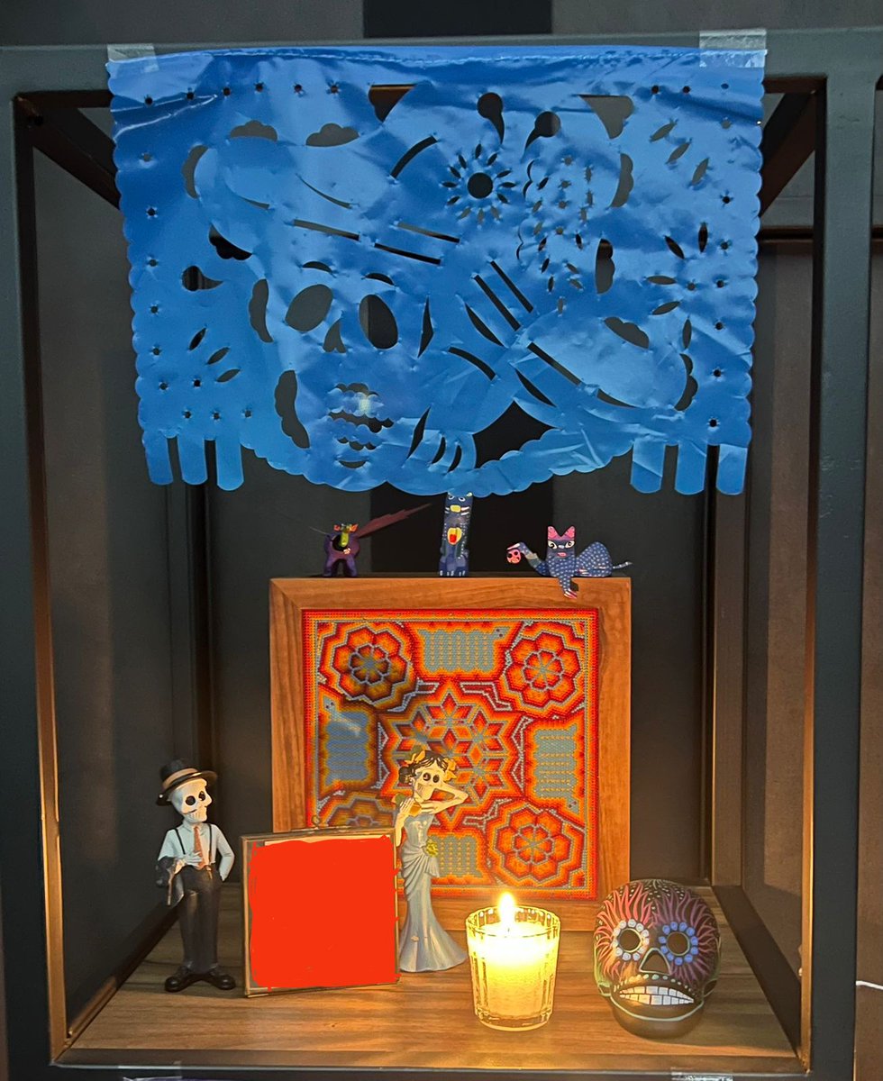 brillo101's tweet image. Es muy triste ver que las tradiciones de hombres se ponen por encima de la palabra de Dios. El desconocimiento de lo que agrada a Dios es lo que nos aleja de Él, bajo el pretexto de recordar a nuestros seres queridos se forma una cortina de humo religioso. #Despierta #paganos