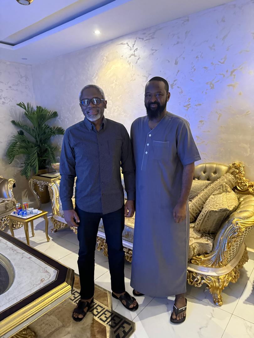 Magajiabdullah5's tweet photo. Honorable Makki Yalleman Receives High-Level Visit from President Tinubu's Chief of Staff

Honorable Makki Abubakar Yalleman, recently welcomed the Chief of Staff to President Bola Tinubu, Rt Hon Femi Gbajabiamila , to his residence in Abuja. https://t.co/XELjUc9gbo
